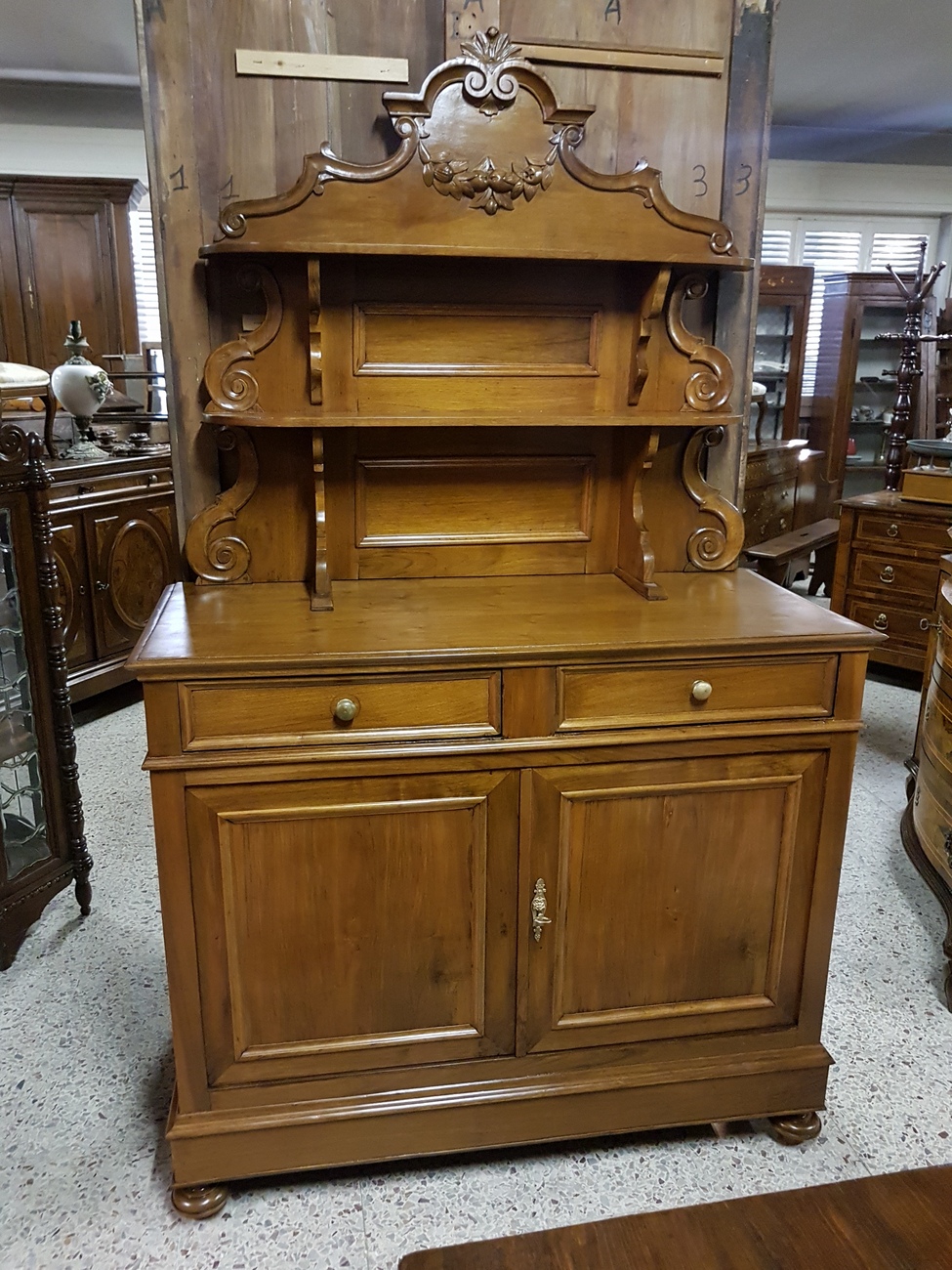 ANTIQUARIATO MOBILI ANTICHITA' MILANO LOMBARDIA